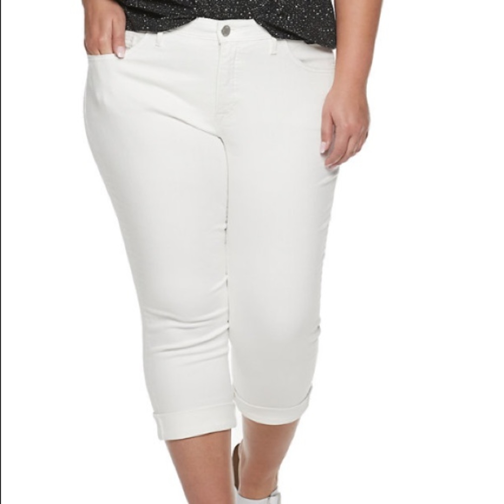 COPY - Plus size Jean stretch comfort capris